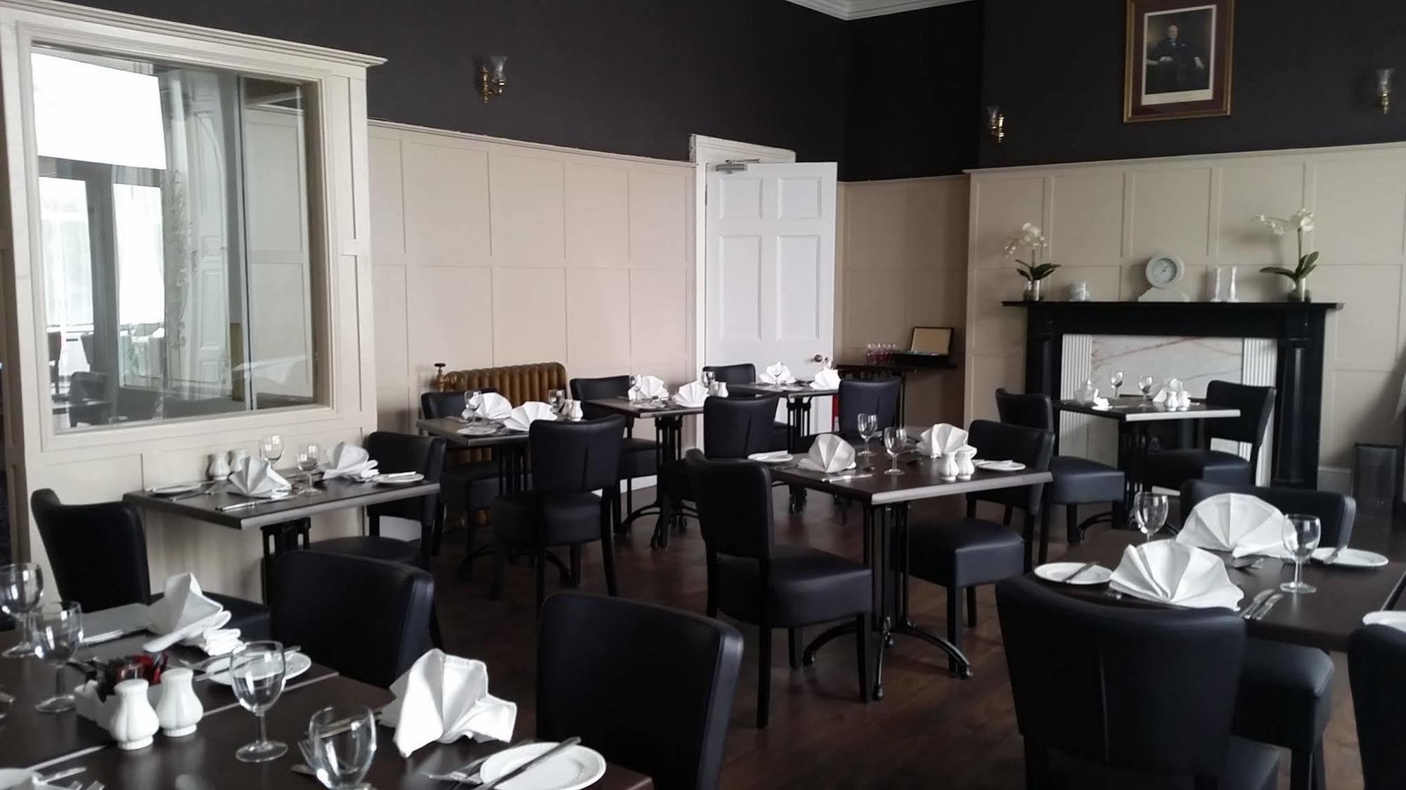 Elfordleigh Hotel Plympton Buitenkant foto