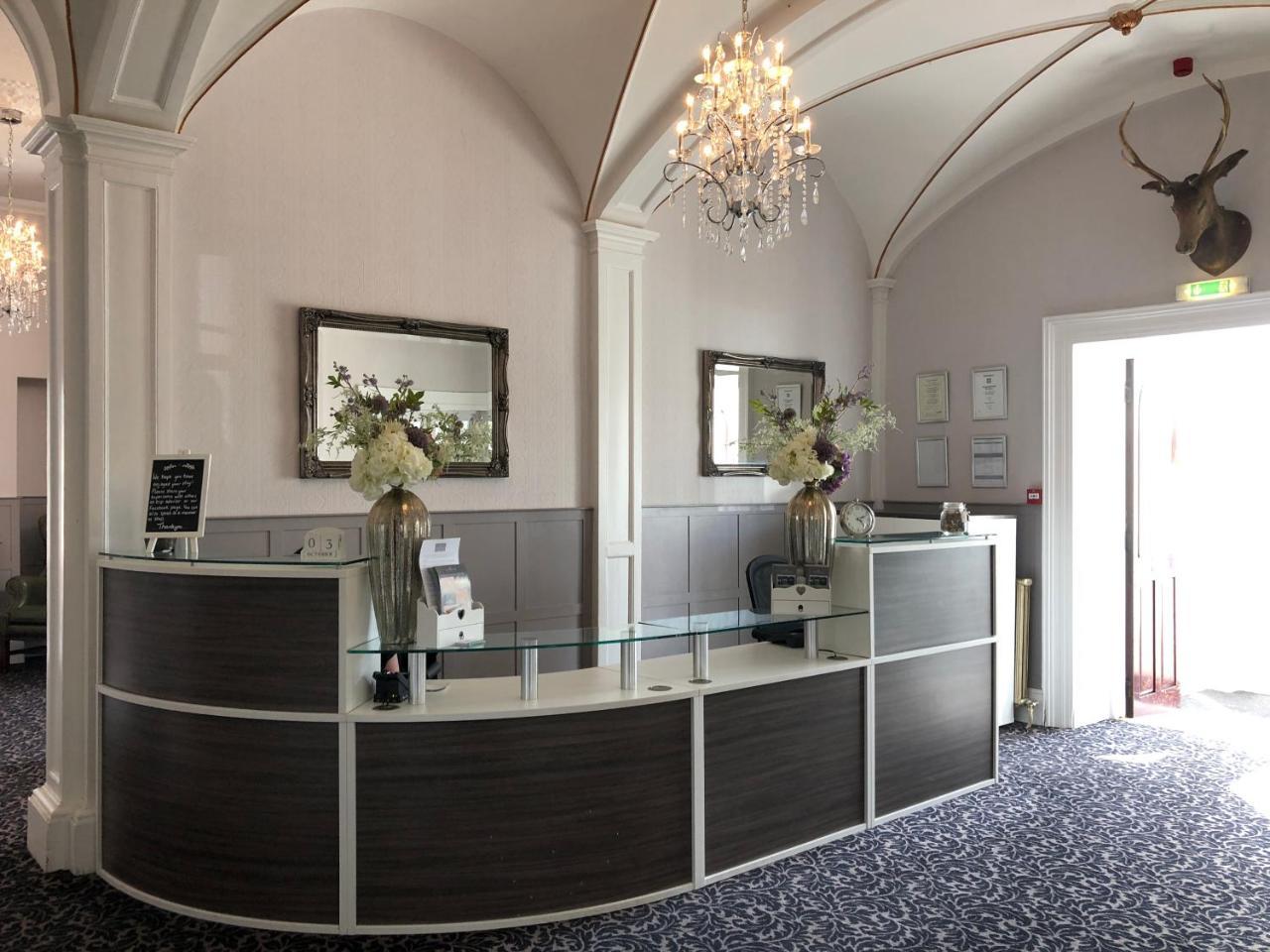 Elfordleigh Hotel Plympton Buitenkant foto
